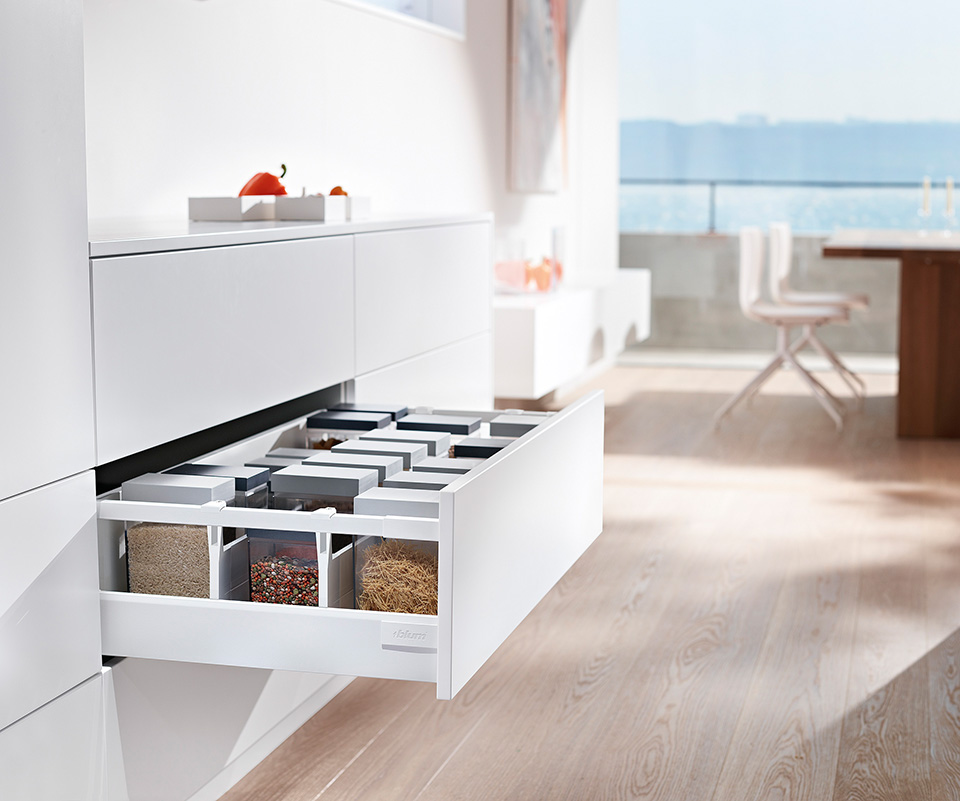 BLUM Antaro, zásuvka D 500mm/65kg, Blumotion/TOB, bílá, vrut