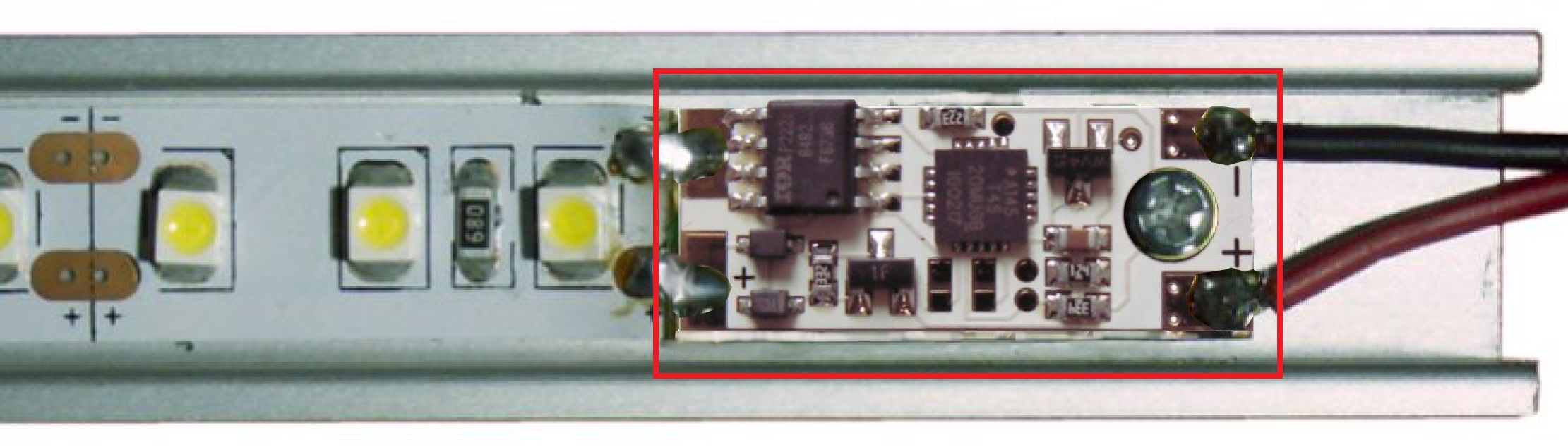 StrongLumio LED vypínač/stmívač do profilu 12/24V modrá LED kontrolka