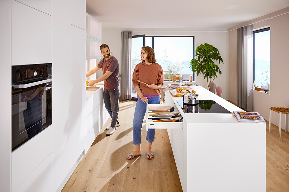 BLUM Antaro, zásuvka N 500mm/30kg, Blumotion/TOB, bílá, vrut