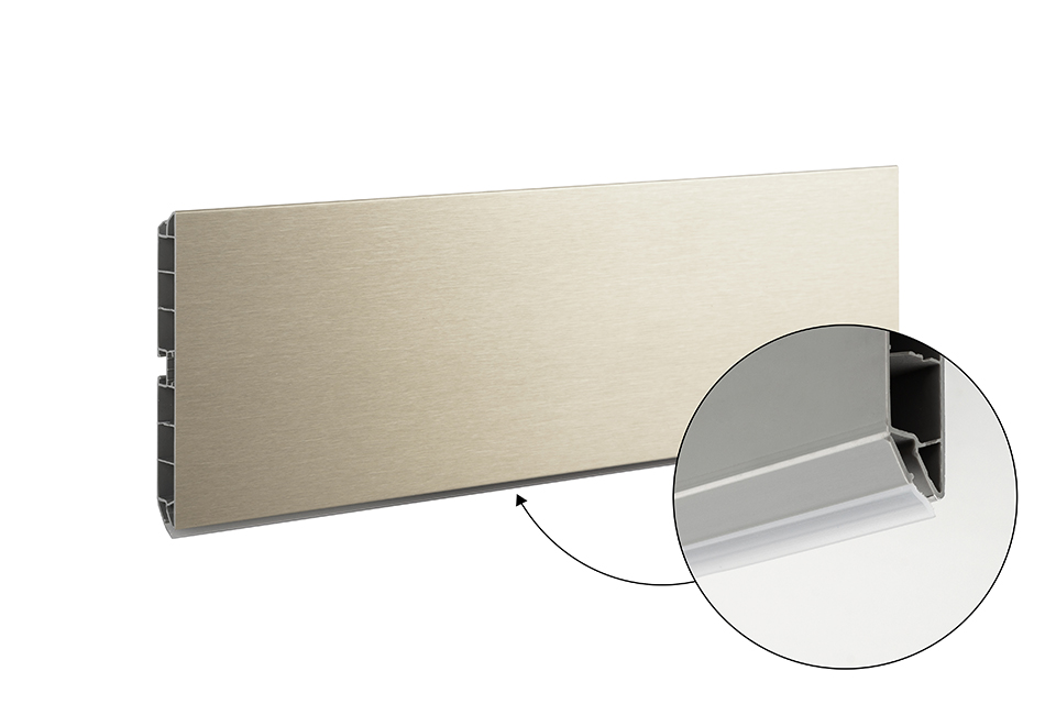 SCILM sokl 100mm 4m nerez broušená